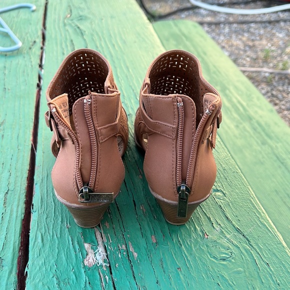 SOLD Peekaboo Low Heel Booty - Picture 3 of 4